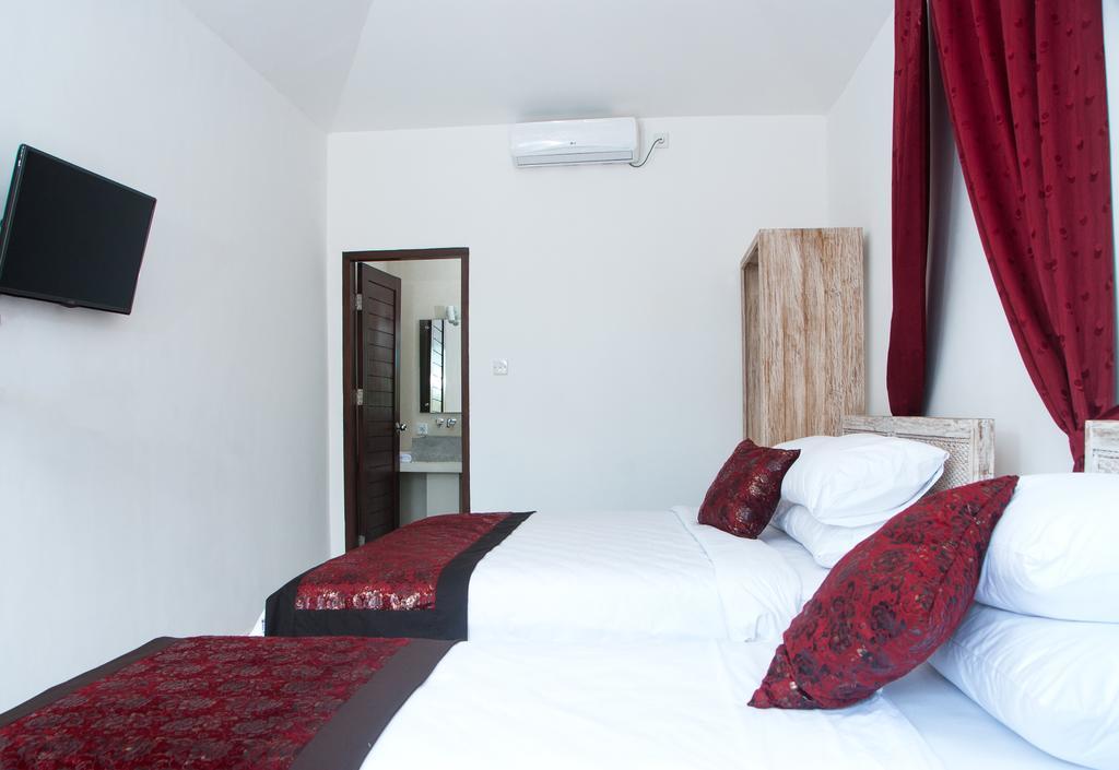 Lombok Senggigi Hotel Mangsit Habitación foto
